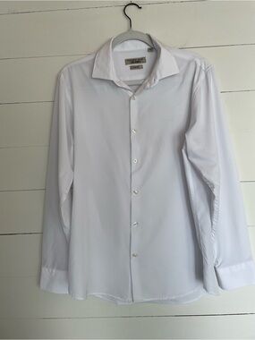 Alexander Julian White Button-Up Dress Shirt Poly Spandex Blend. Size Large